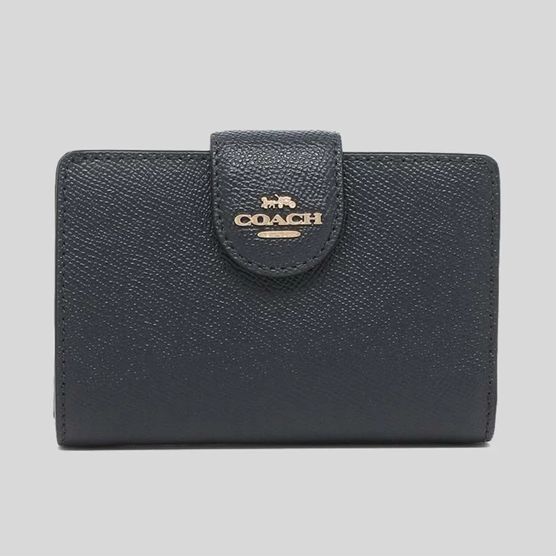 Ladies Coach Borough bags in a pastel shade for a soft and delicate appearanceCoach Medium Corner Zip Wallet 6390 Midnight