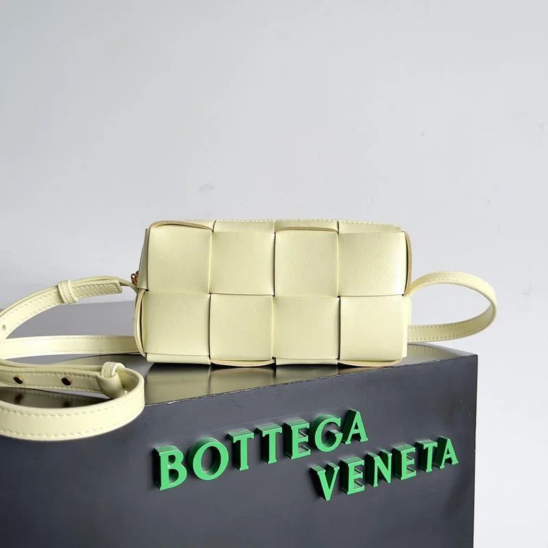 Bottega Veneta bags with floral appliquesWhimsy Finds - Bottega Veneta Bags - 453