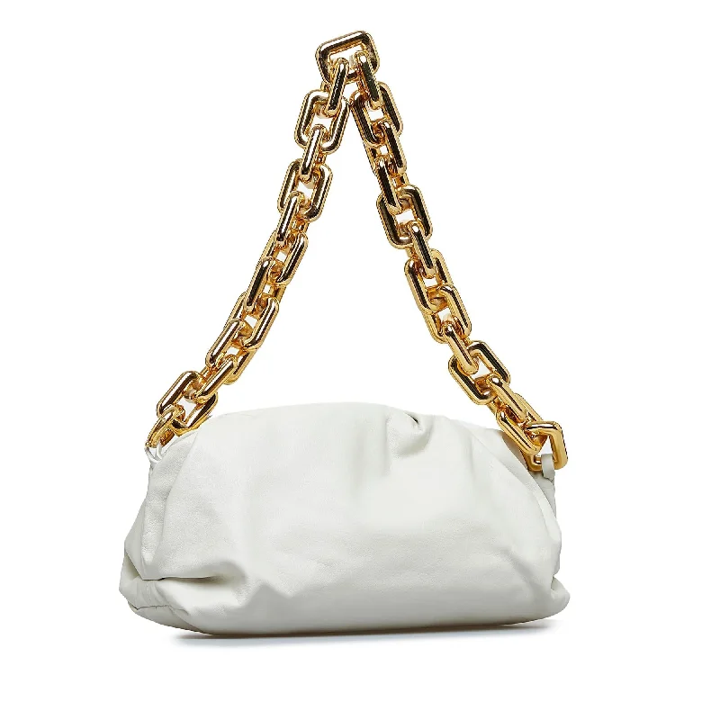 Bottega Veneta bags for sports eventsBottega Veneta The Chain Pouch (SHG-T5Qhmu)