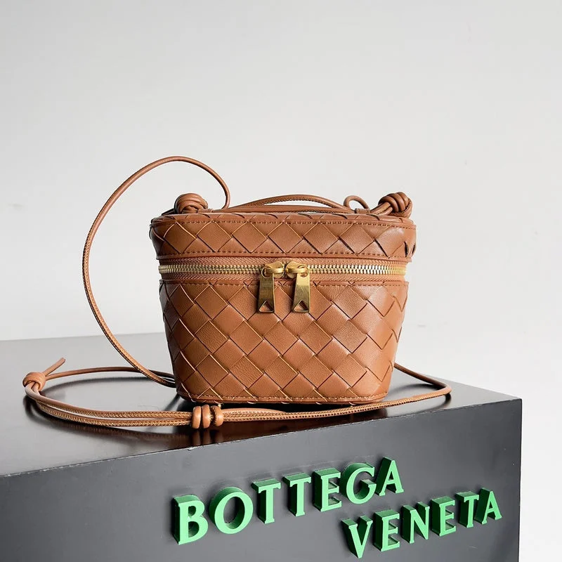 Bottega Veneta bags for food festivalsWhimsy Finds - Bottega Veneta Bags - 454