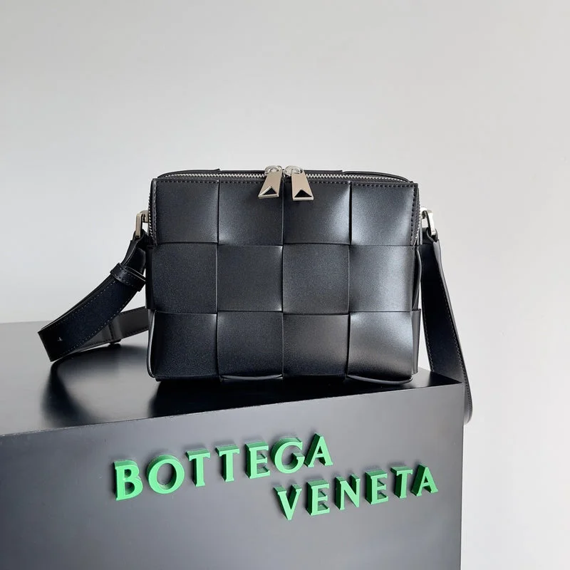 Bottega Veneta bags for sailing tripsWhimsy Finds - Bottega Veneta Bags - 399