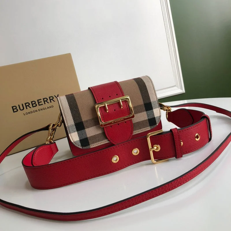 Two - Tone Burberry Bags for a Modern AestheticHonix Bags - Burberry Bags - 410