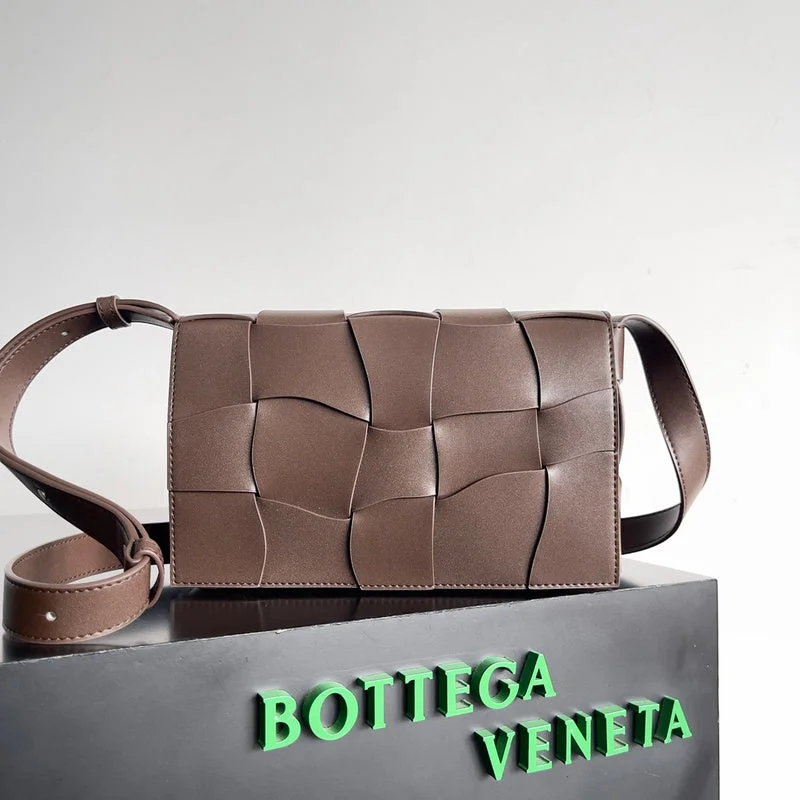 Bottega Veneta bags with patent leather accentsWhimsy Finds - Bottega Veneta Bags - 480