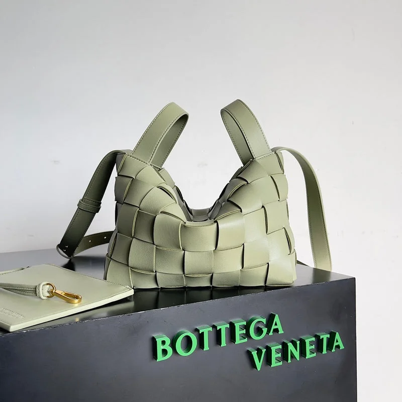 Bottega Veneta bags with zigzag patternsWhimsy Finds - Bottega Veneta Bags - 403