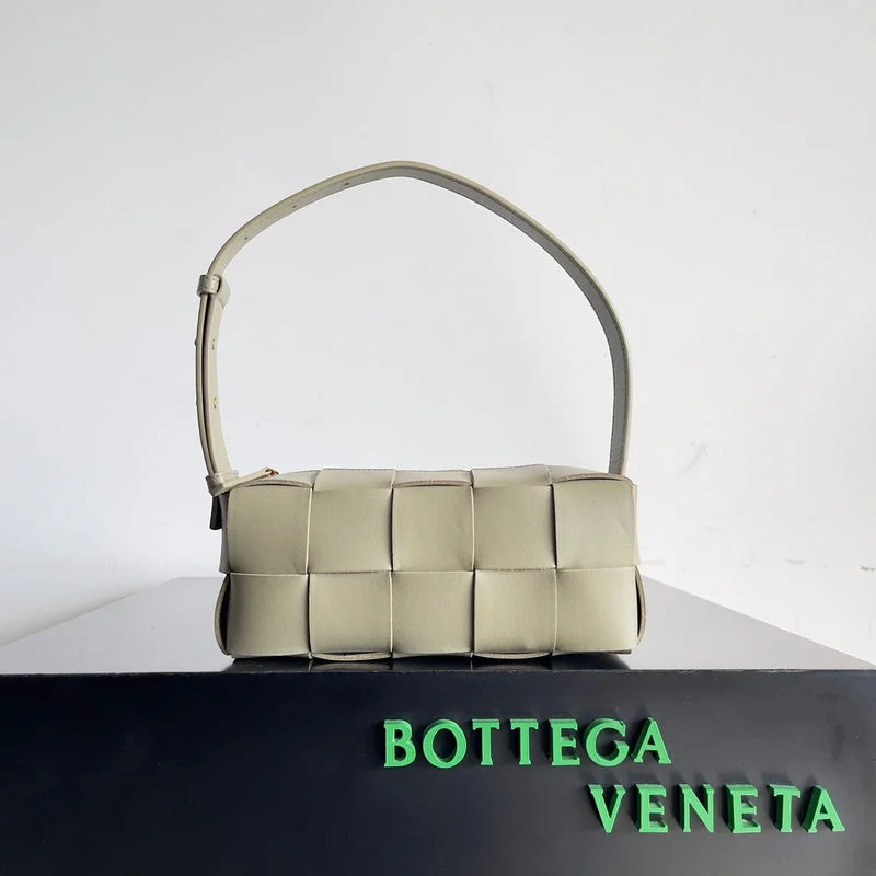 Bottega Veneta bags for knitting circlesWhimsy Finds - Bottega Veneta Bags - 282