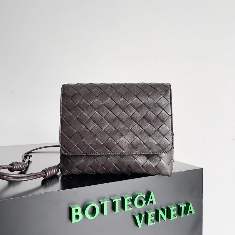 Bottega Veneta bags with unique textureWhimsy Finds - Bottega Veneta Bags - 469