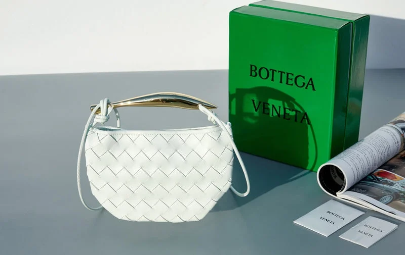 Bottega Veneta bags for book clubsWhimsy Finds - Bottega Veneta Bags - 484