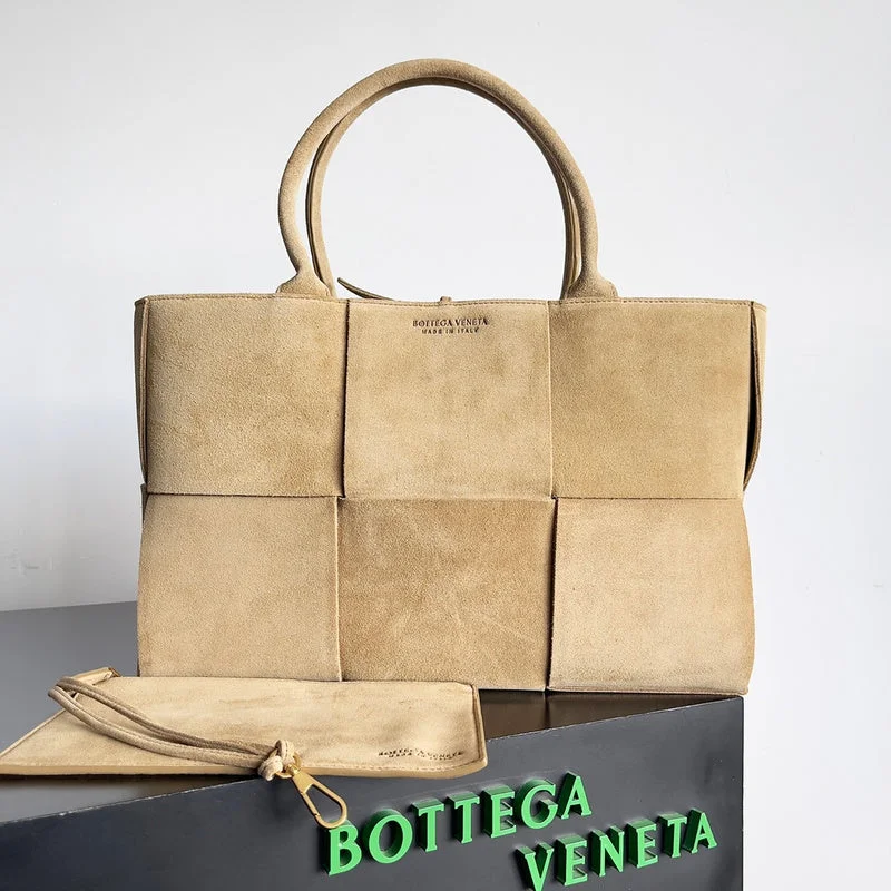 Bottega Veneta bags with checkered patternsWhimsy Finds - Bottega Veneta Bags - 489