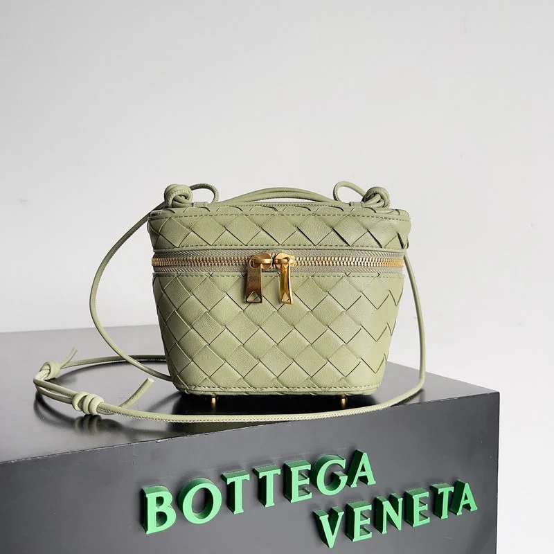 Bottega Veneta bags with beaded embellishmentsWhimsy Finds - Bottega Veneta Bags - 458