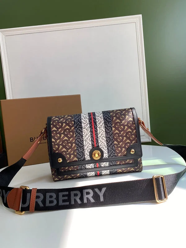 Two - Tone Burberry Bags for a Modern AestheticWF - Burberry Bags - 038