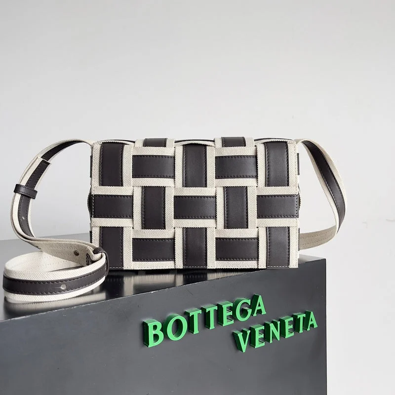 Bottega Veneta bags in pastel colorsWhimsy Finds - Bottega Veneta Bags - 445