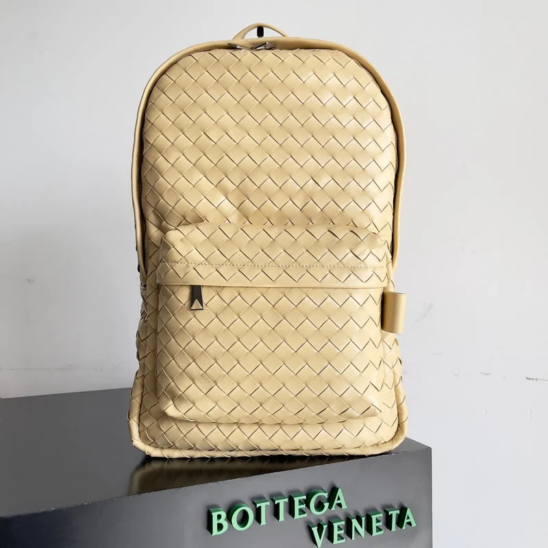 Bottega Veneta bags for fashion - forward individualsWhimsy Finds - Bottega Veneta Bags - 260