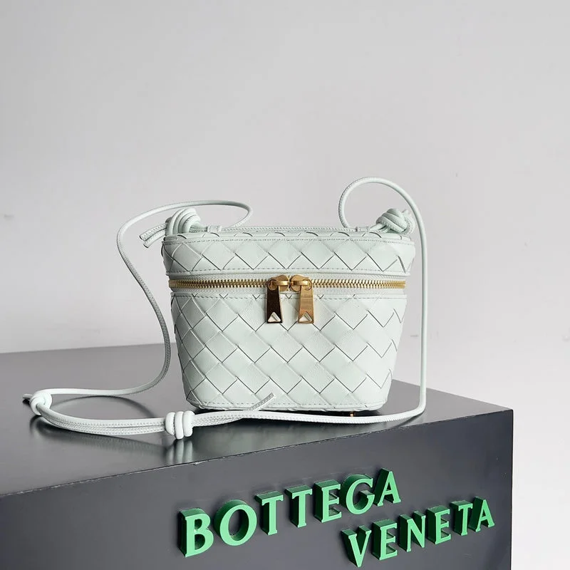 Bottega Veneta bags for garden partiesWhimsy Finds - Bottega Veneta Bags - 478