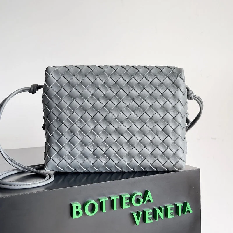 Bottega Veneta bags for spring outfitsWhimsy Finds - Bottega Veneta Bags - 295