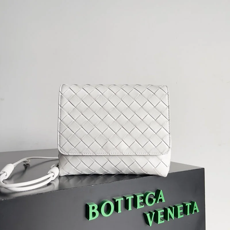 Bottega Veneta bags for business meetingsWhimsy Finds - Bottega Veneta Bags - 474