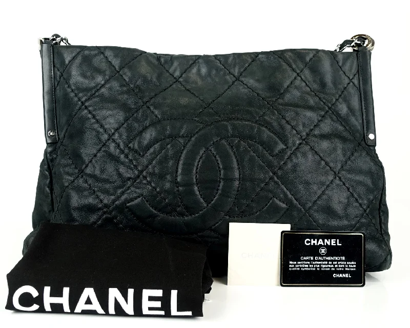 Chanel Designer Handbag with Unique DesignSea Hit Medium Iridescent Calf Leather Bag