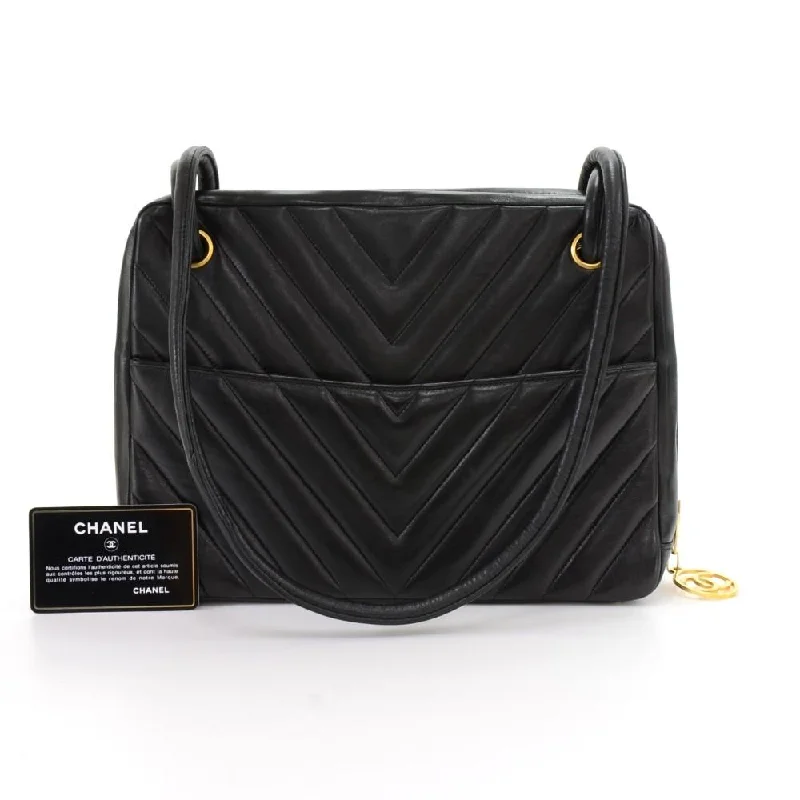 Chanel All - Match Handbag for Versatile StylingChevron Quilted Leather Shoulder Bag