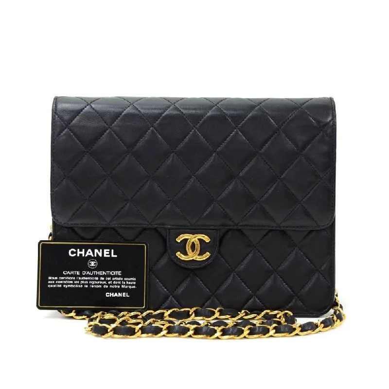 Chanel Chain Strap Handbag for Everyday UseQuilted Lambskin Leather Bag