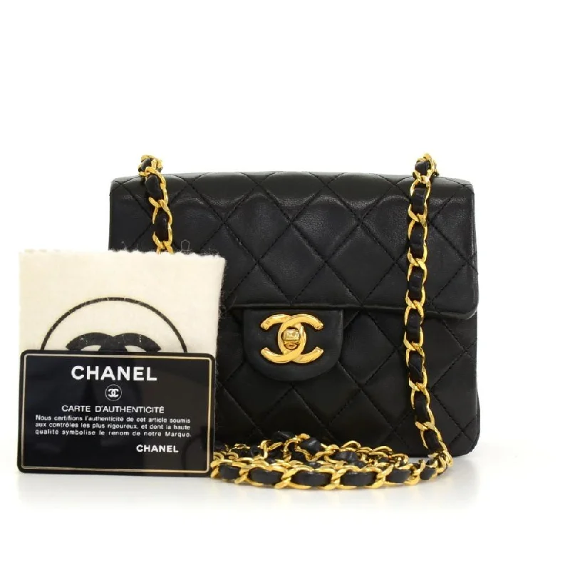 Chanel Quilted Leather Shoulder Bag for FashionistasQuilted Lambskin Leather Bag