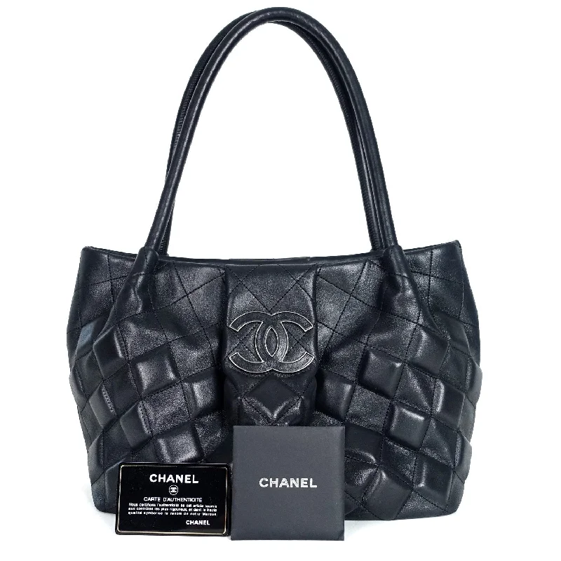 Chanel Vintage Inspired Handbag for Retro LoversSloane Square Quilted Calfskin Leather Shoulder Bag