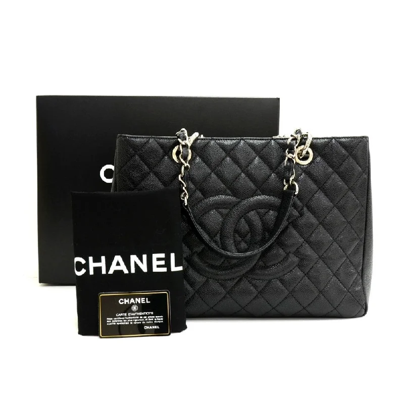 Chanel Vintage Inspired Handbag for Retro LoversGrand Shopping Tote GST