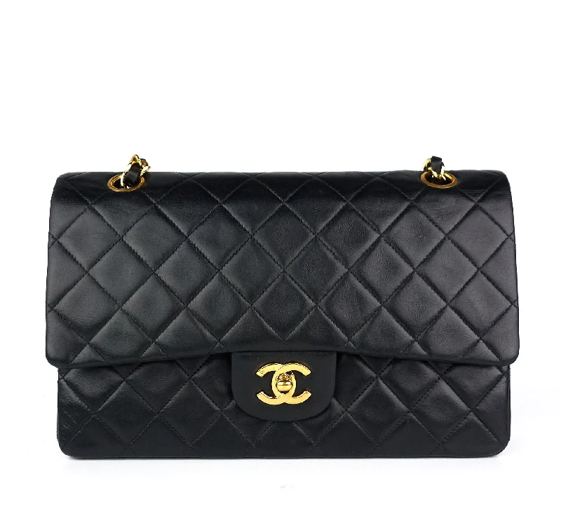 Chanel Lightweight Handbag for Daily ErrandsDouble Flap Quilted Lambskin Leather Bag