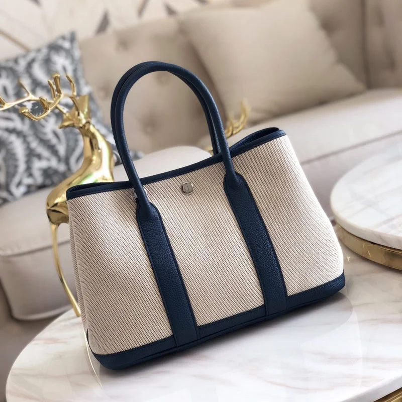 Soft - Handled Hermes So Kelly Bags for a Feminine TouchBoldCollect - HERMES Bags - 284