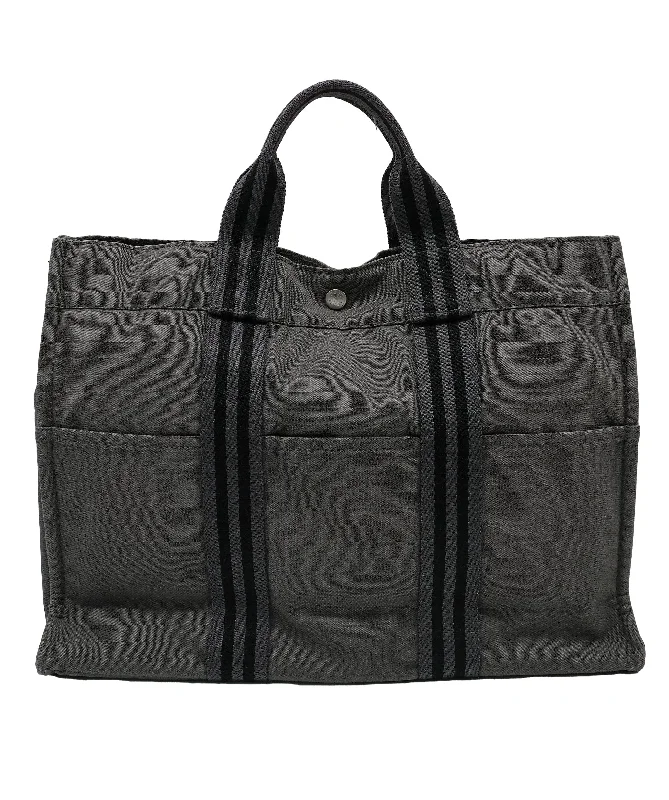 Trendy Hermes Bolide Bags in Metallic FinishesHermes Fourre tout Grey RJC3120