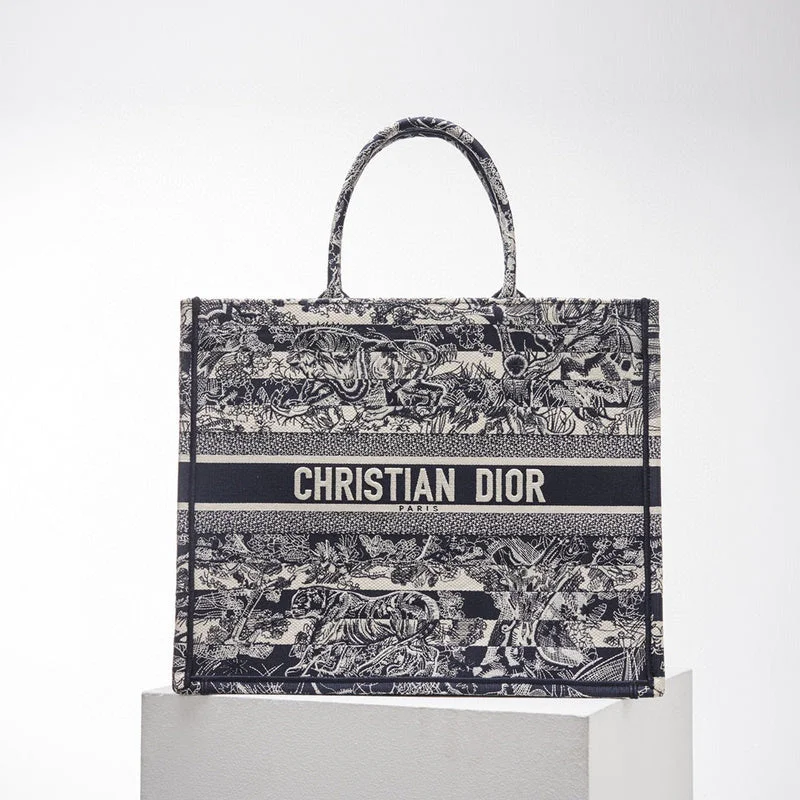 Contemporary Christian Dior handbags with a unique shapeChristian Dior  Bags - 3785