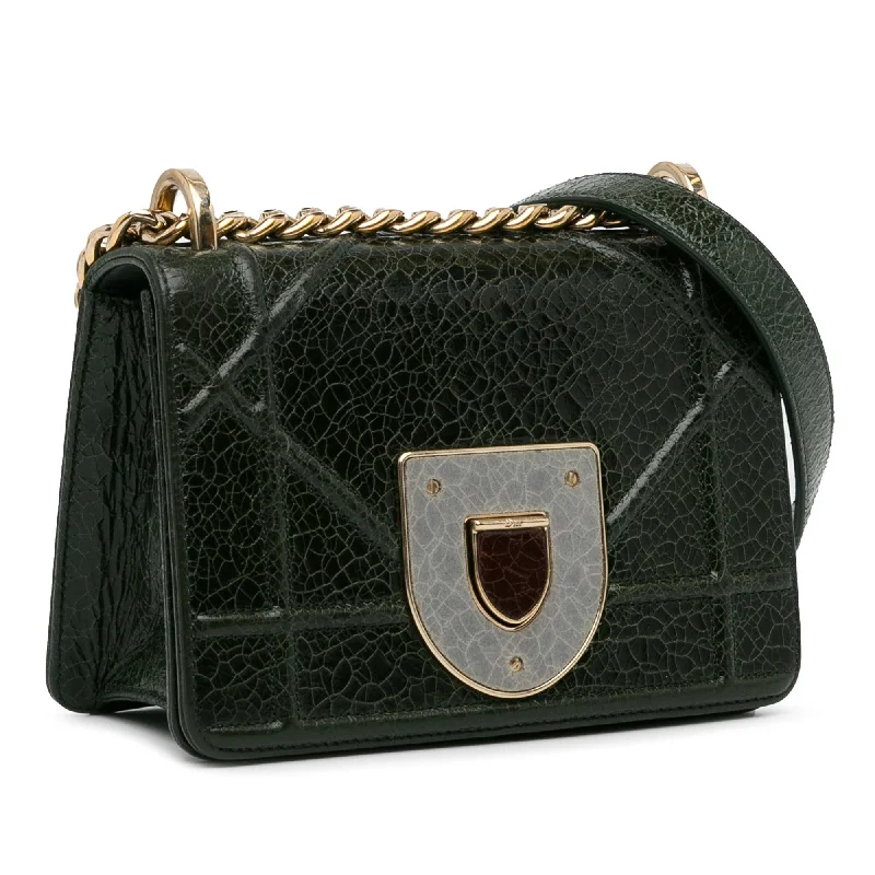 Stylish Christian Dior shoulder bags with a tassel - adorned zipperDior Ceramic Effect Deerskin Diorama Club (4rhTRT)