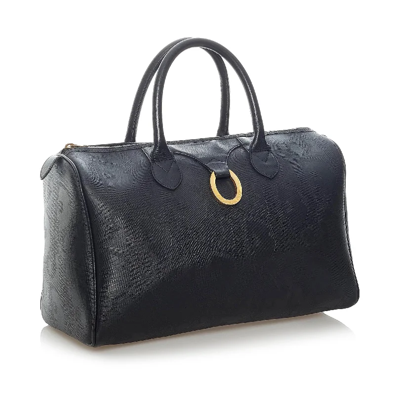 Contemporary Christian Dior handbags with a unique shapeDior Dior Oblique Boston Bag (SHG-33402)